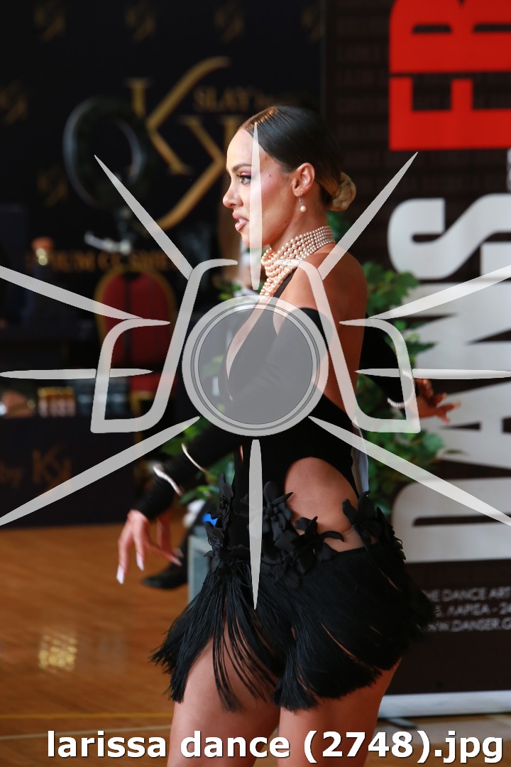 larissa dance (2748).jpg