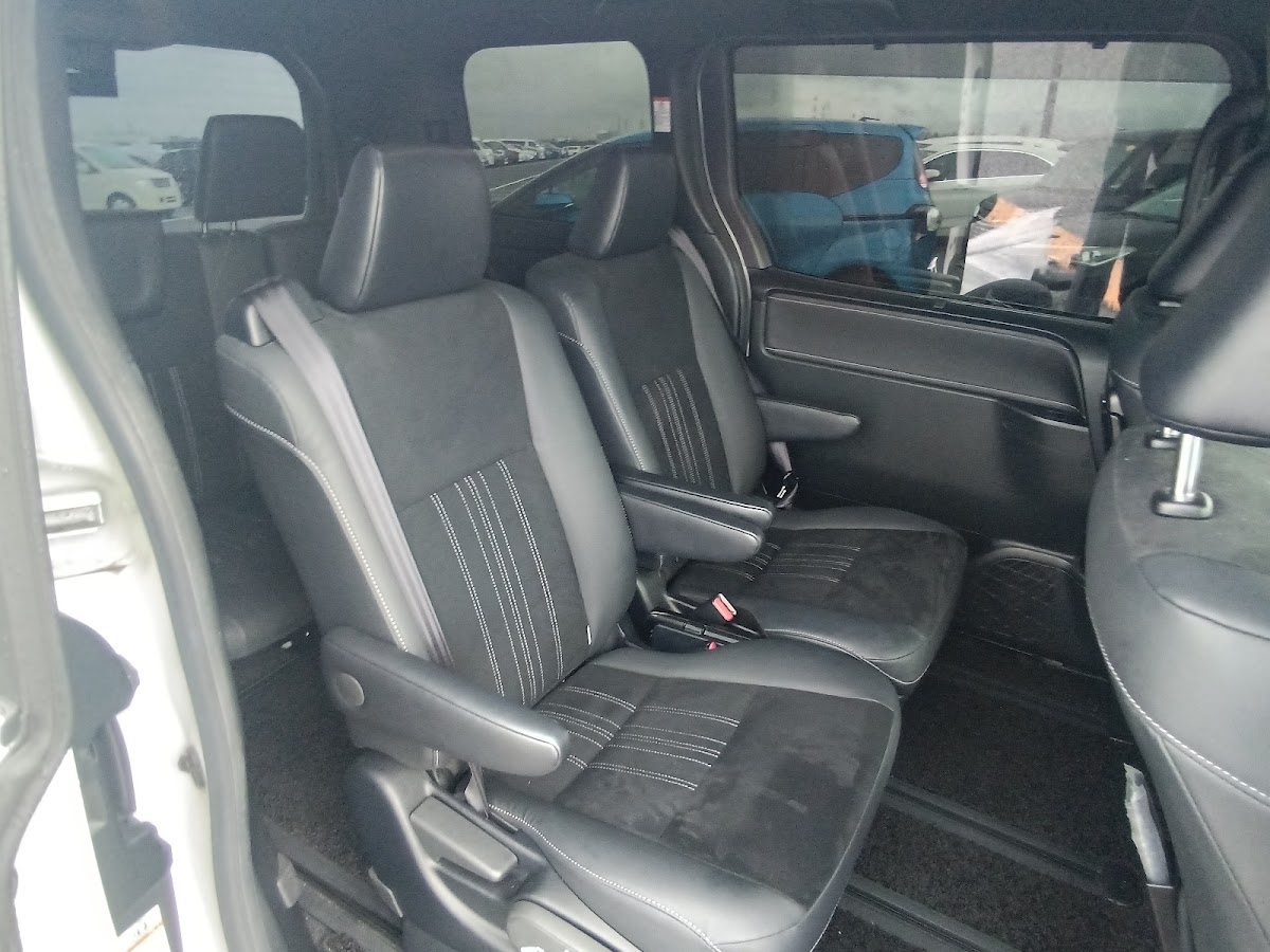 Toyota Esquire
