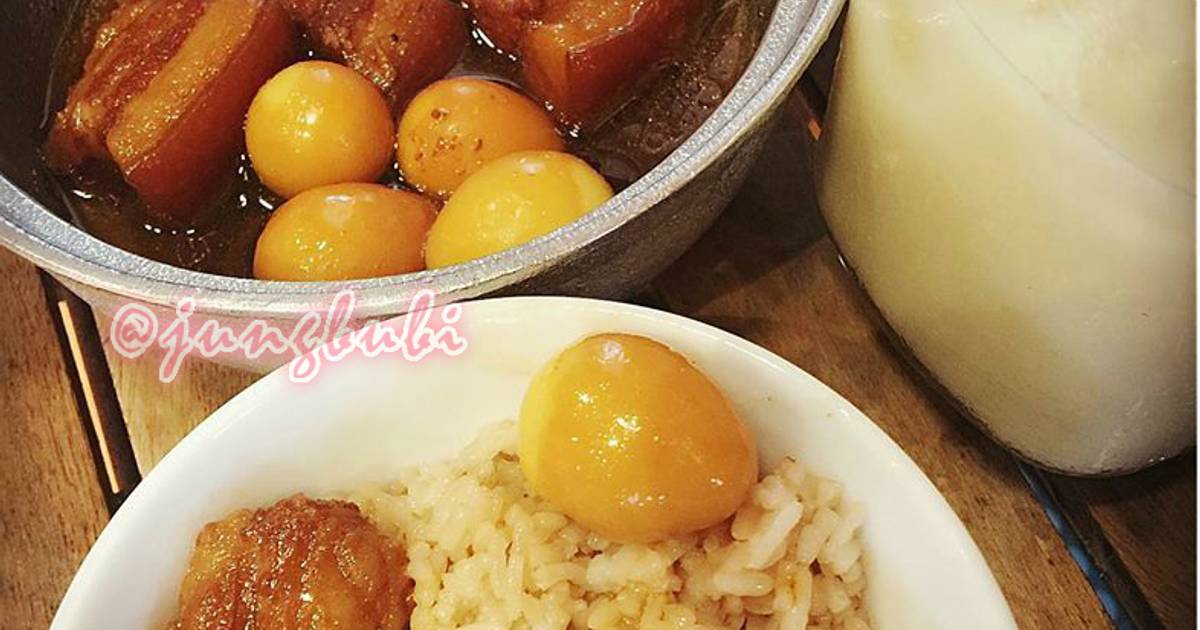 Thịt Kho Trứng Cút 🍲
