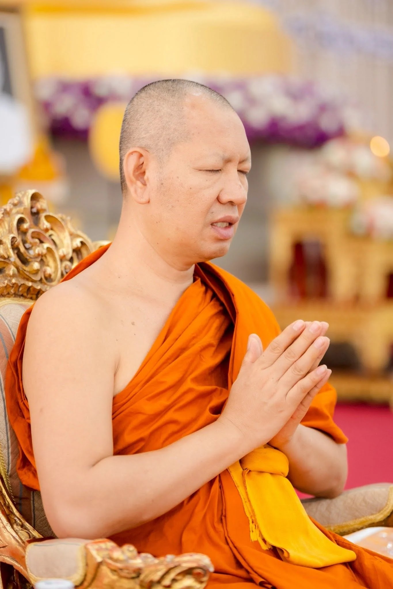 ภาพประกอบ 4 มิ.ย. 69  วัดบ้านขุนได้จัดให้มีพิธีต้อนรับเปรียญธรรม 9 ประโยค และเปรียญธรรม 6 ประโยค ณ อาคารธรรมสภา วัดบ้านขุน ต.บ่อหลวง อ.ฮอด จ.เชียงใหม่ โดยได้รับความเมตตาจากพระมหาเถระเดินทางม