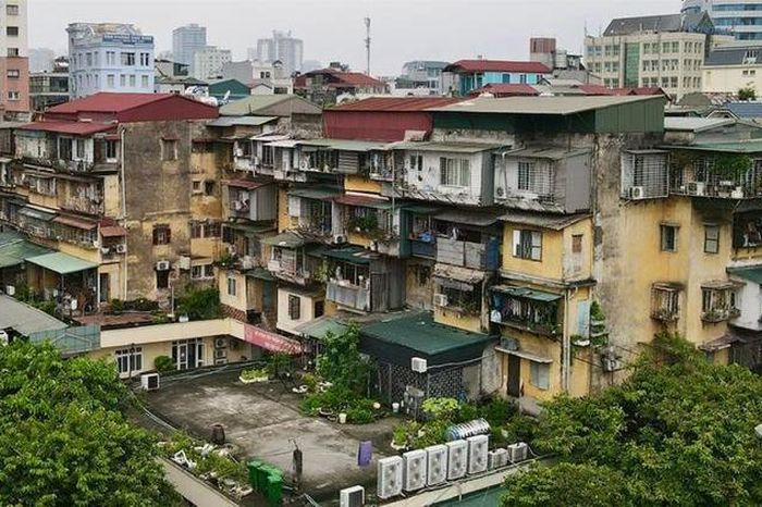 Nhà tập thể cũ ở Hà Nội hạ giá sâu, vẫn khó tìm người mua - Đài Phát thanh và truyền hình Hà Nội