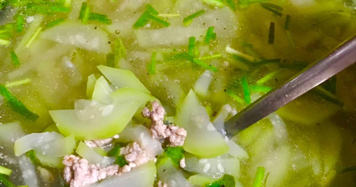 Canh bầu nấu thịt bằm