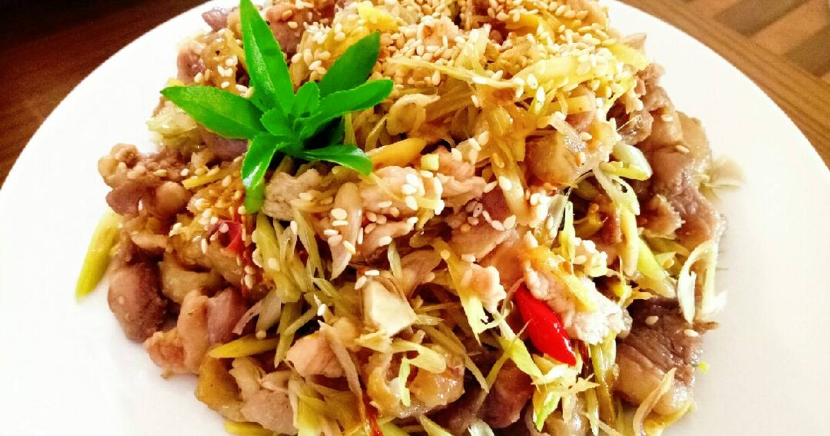 Gà xào sả ớt