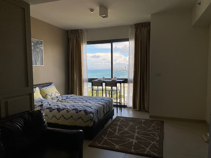 Wongamat Tower - 1 Bed, Floor 28 8