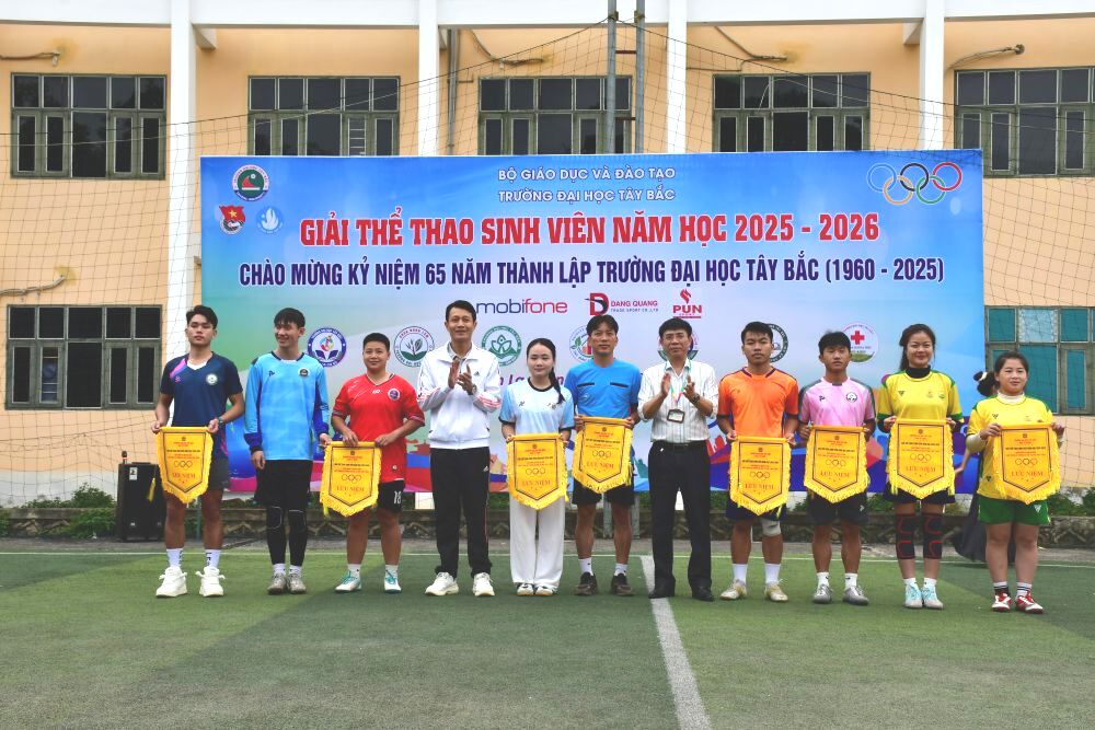 Giải thể thao sinh viên năm học 2025 - 2026 chào mừng  kỷ niệm 65 năm ngày thành lập Trường Đại học Tây Bắc  (1960 - 2025)