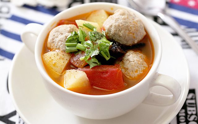 Canh Khoai Tây Bò Viên