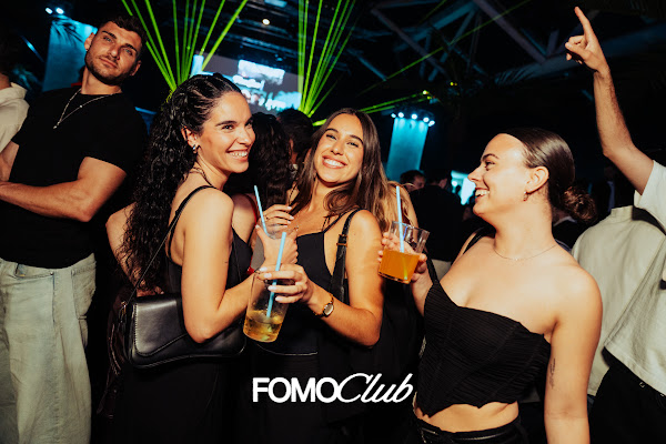 FOMOClub (42).jpg