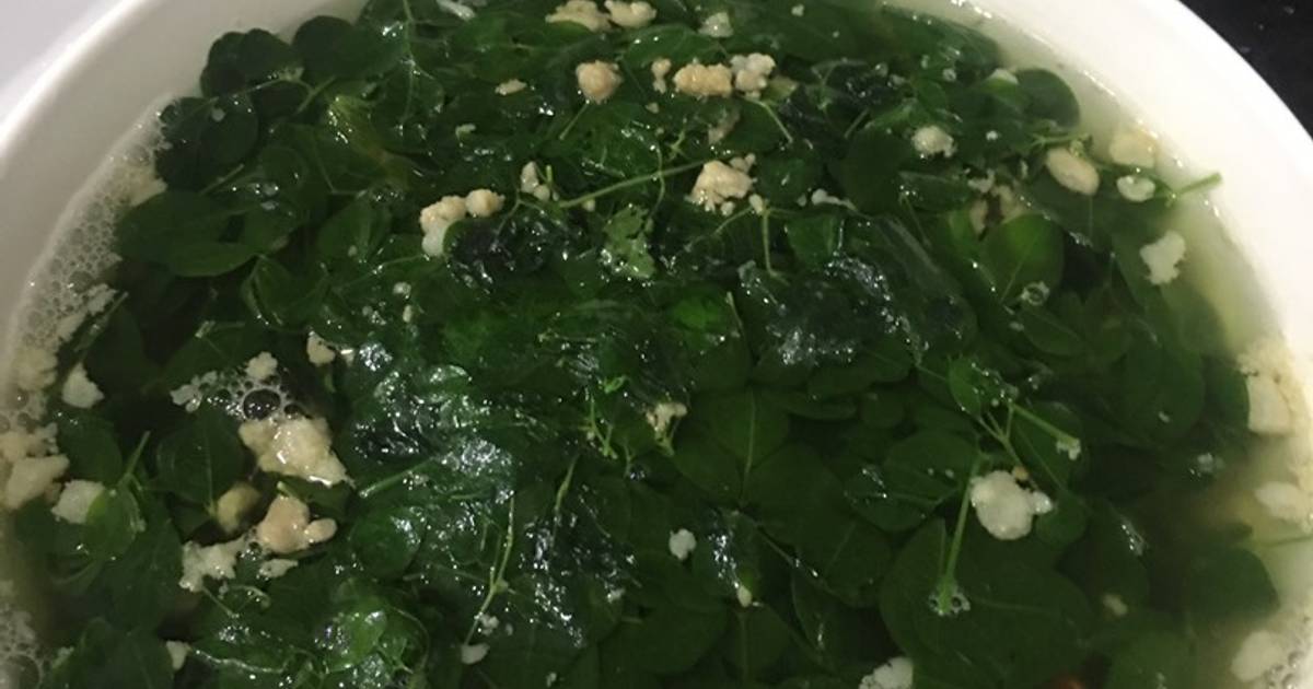 Canh chùm ngây nấu thịt