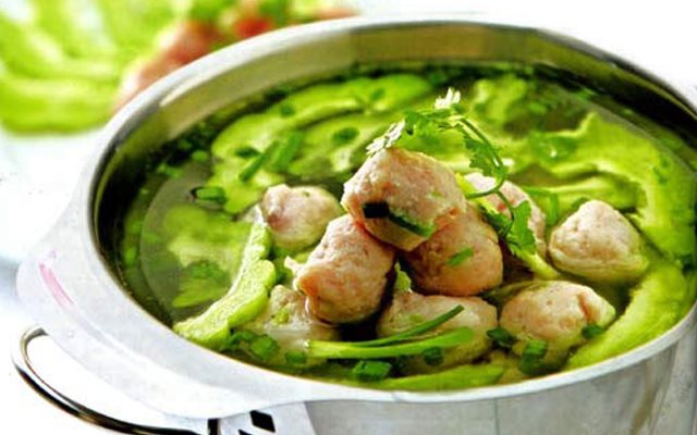 Lẩu Cá Thác Lác Khổ Qua