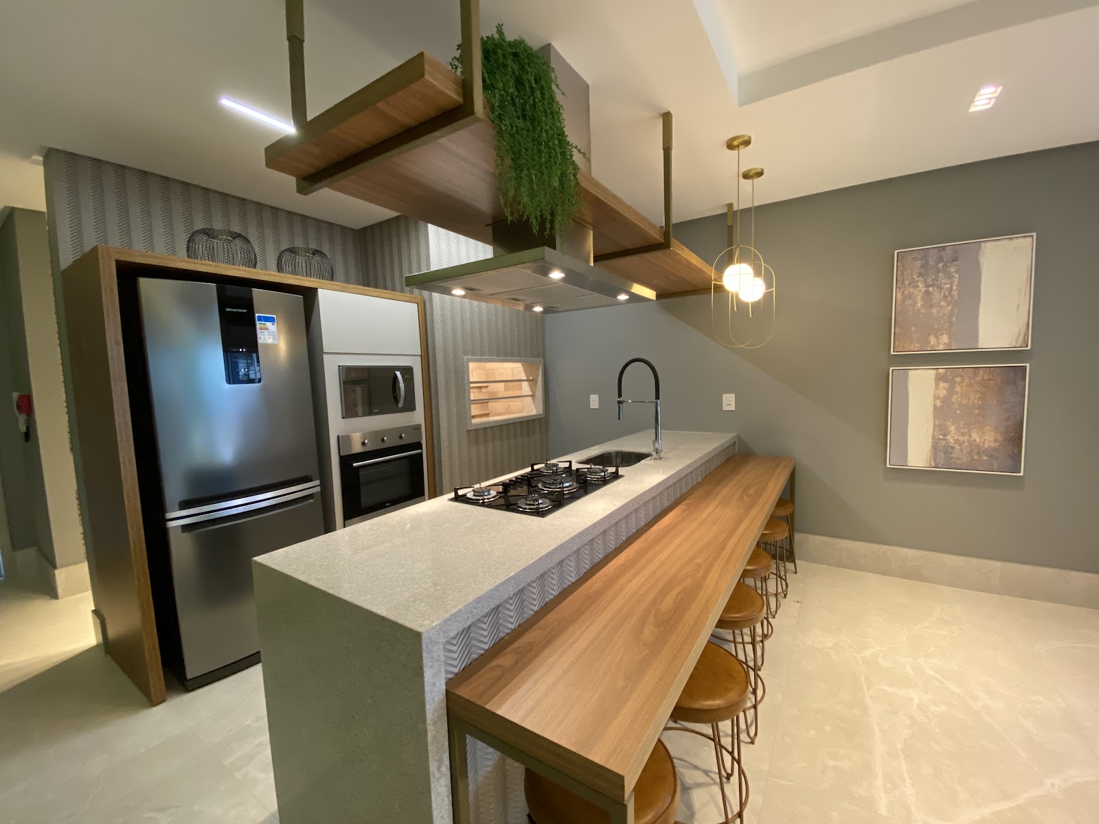 Castellano Residencial — imagem oficial 14