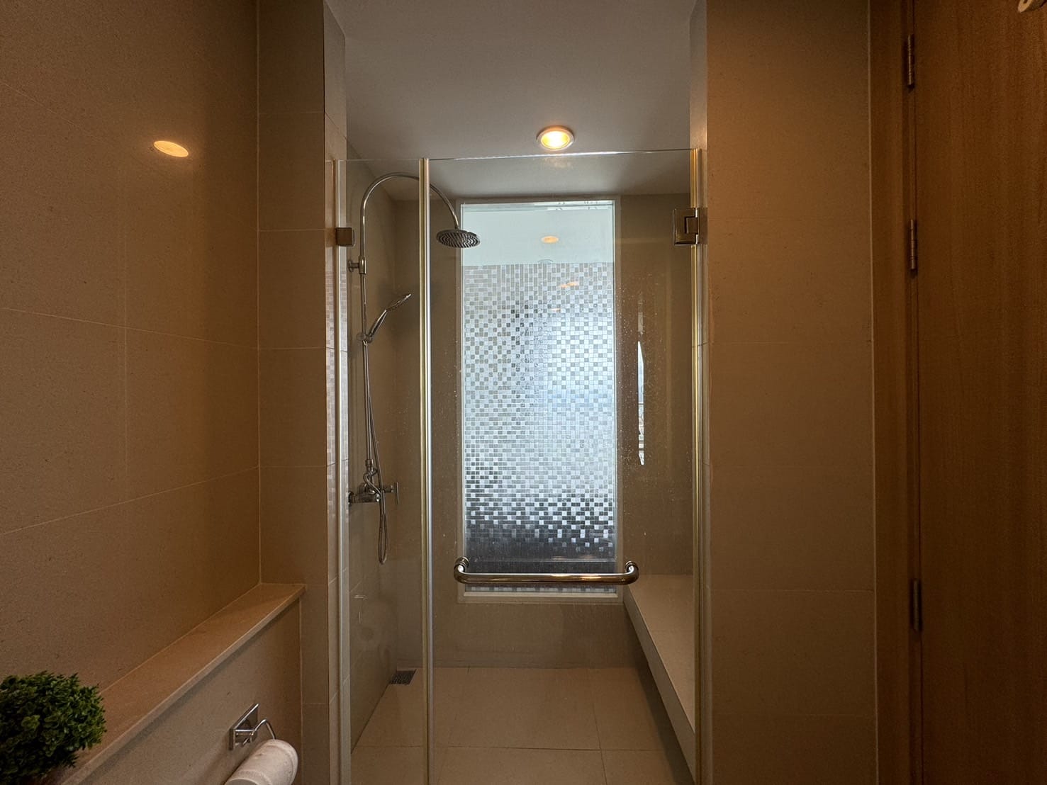 Seven Seas Cote d`Azur - 2 Bed, Floor 2 8