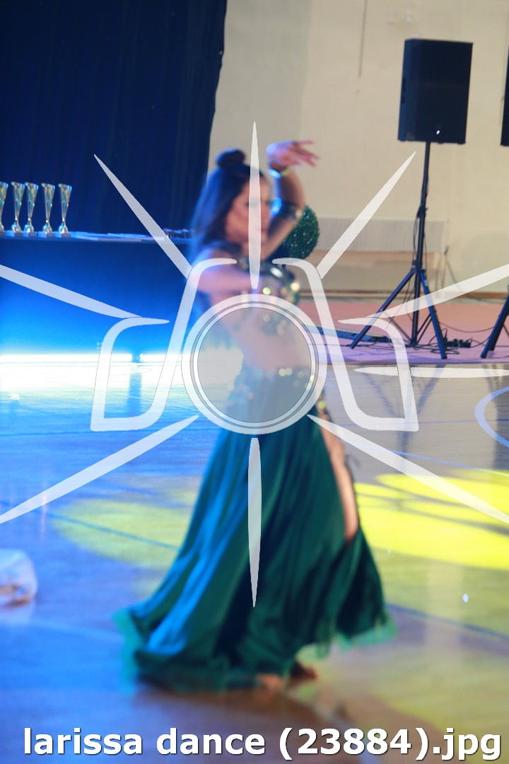 larissa dance (23884).jpg
