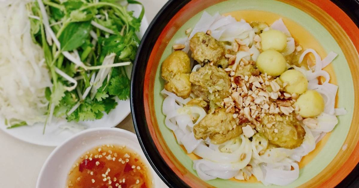 Mì Quảng gà