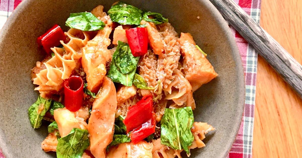 Đồ Lòng Bò Xào Rau Răm Ngũ Vị Hương