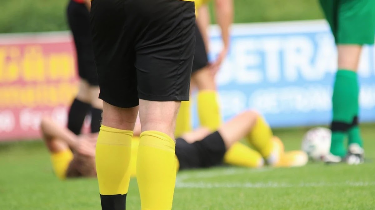 스포츠 용어 파울의 유래와 종목별 적용 차이