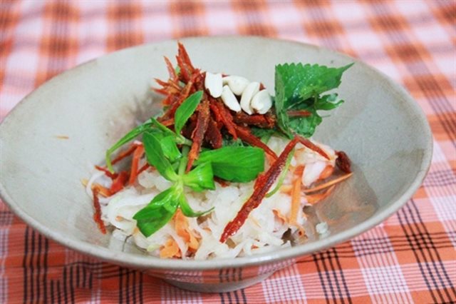 Gỏi Su Hào Thịt Khô Bò