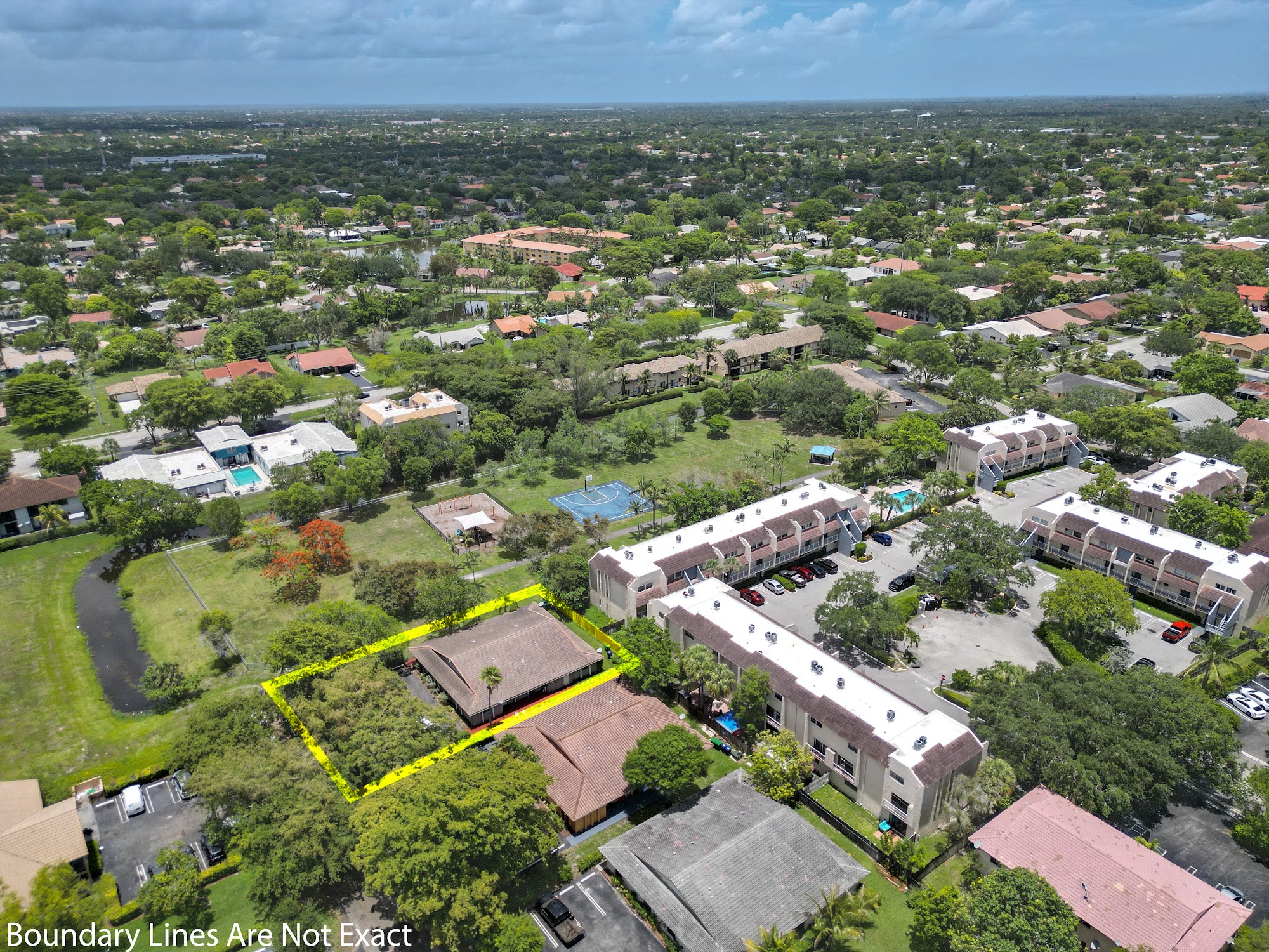 4 Units On Large Corner Lot property photo 2