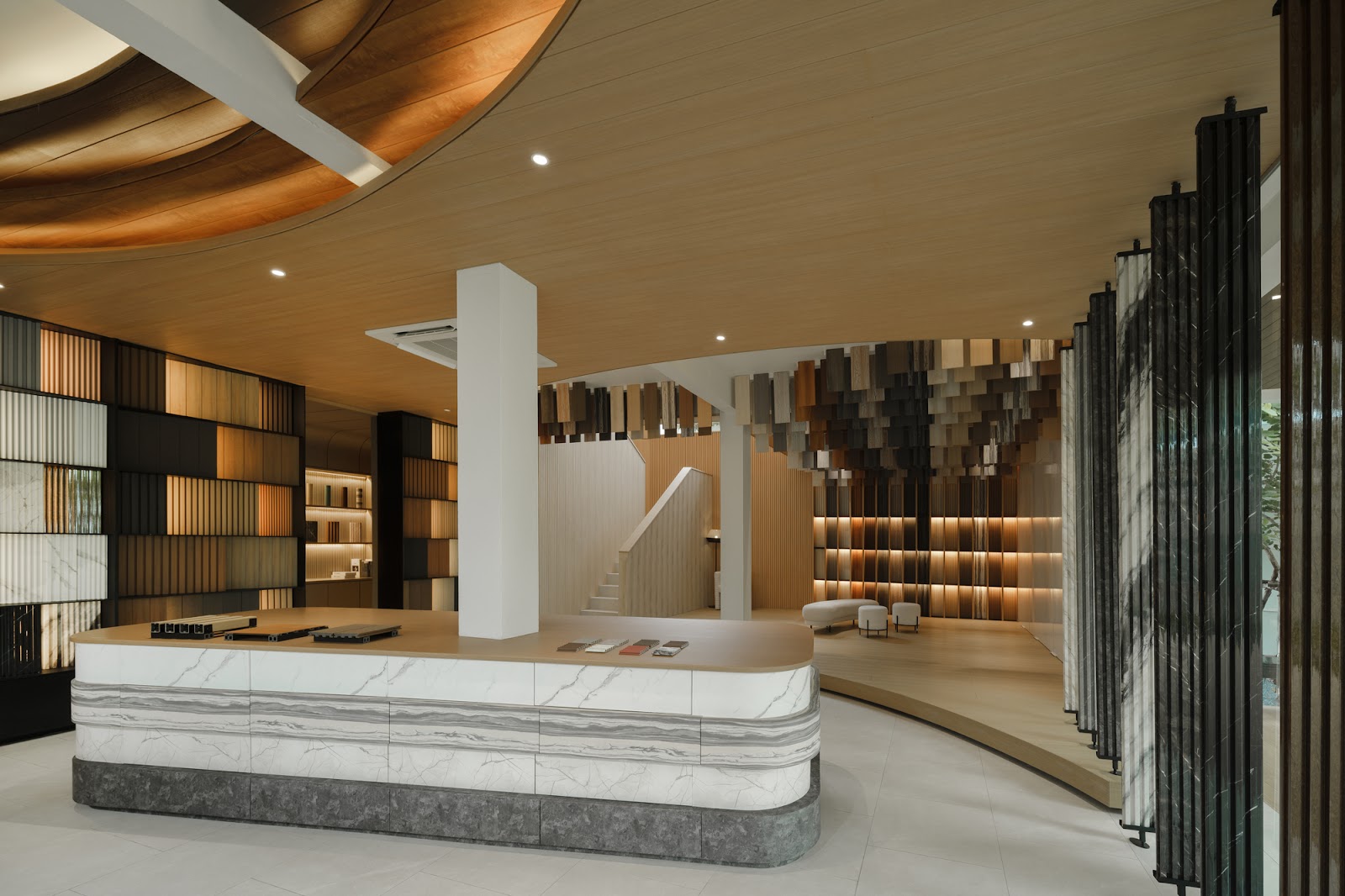 บรรยากาศภายใน remood Showroom
