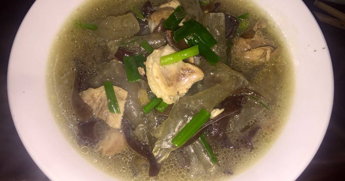 Miến nấu thịt gà (miến nấu lòng gà)
