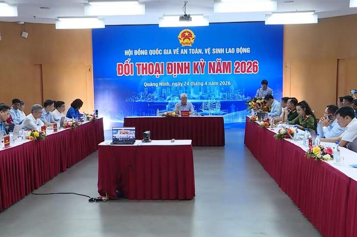 Tháo gỡ 'điểm nghẽn' về an toàn vệ sinh lao động - Đài Phát thanh và truyền hình Hà Nội
