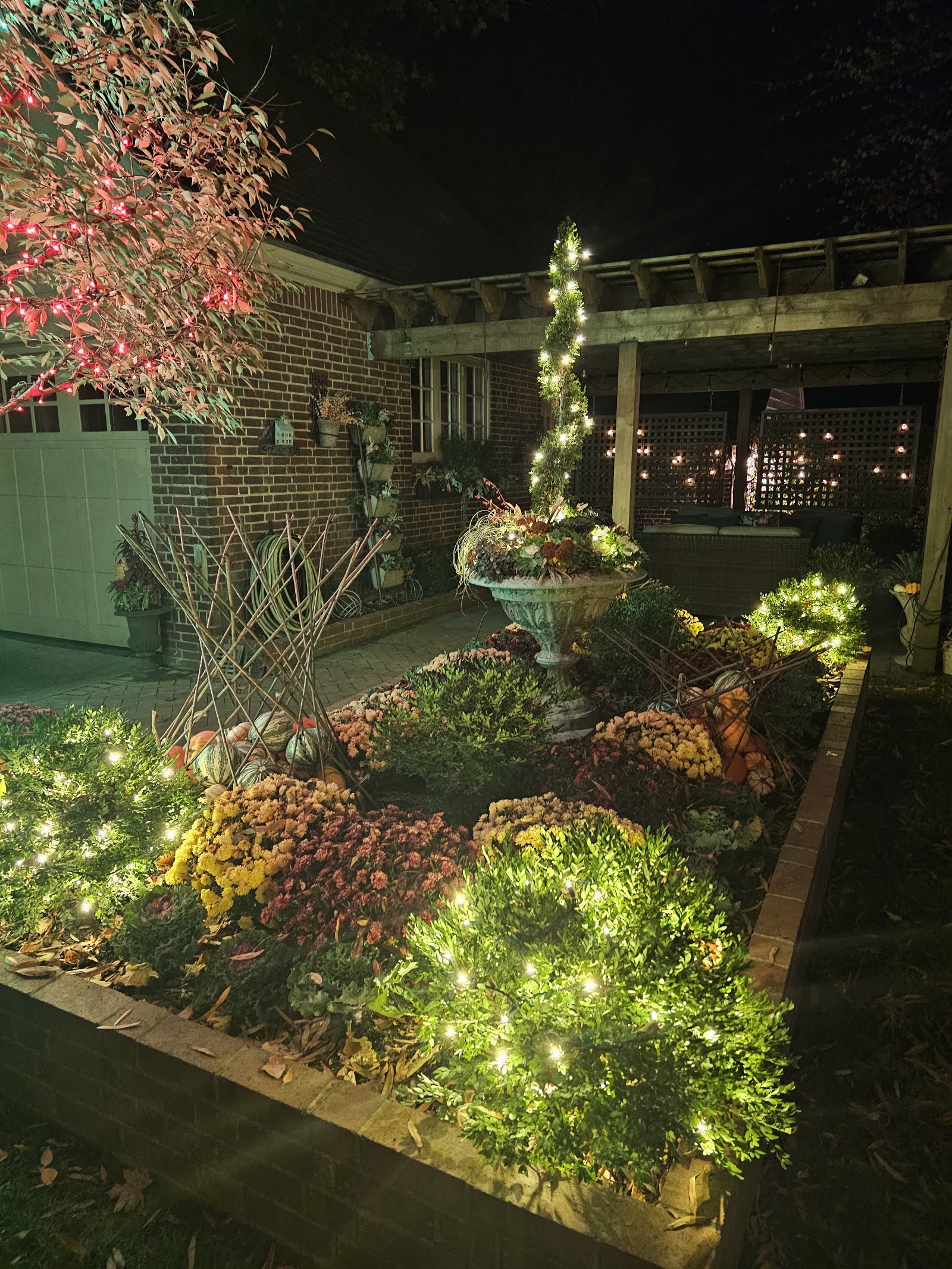 Christmas Light Installation in Avondale, PA