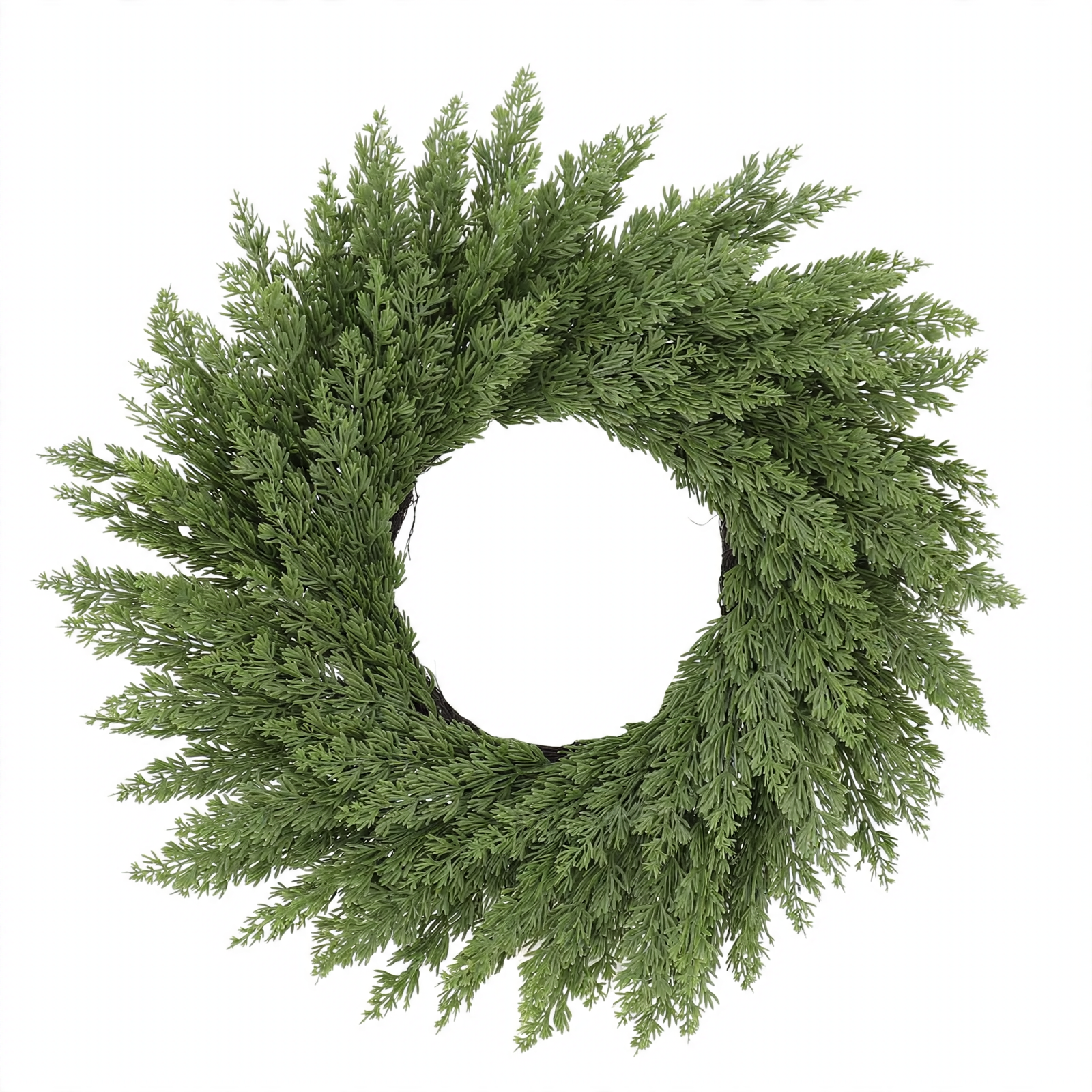 Weihnachtskranz aus Zypressenzweigen und Tannennadeln