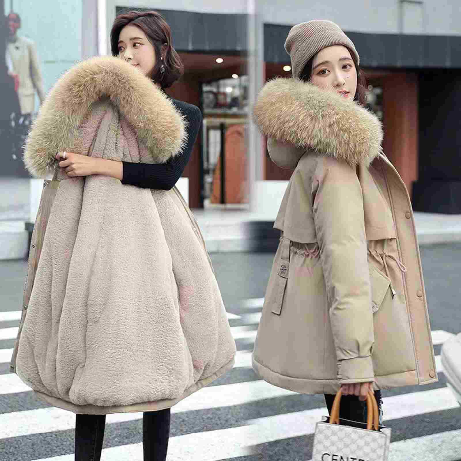 Women's winter jacket, insulated, with faux fur collar