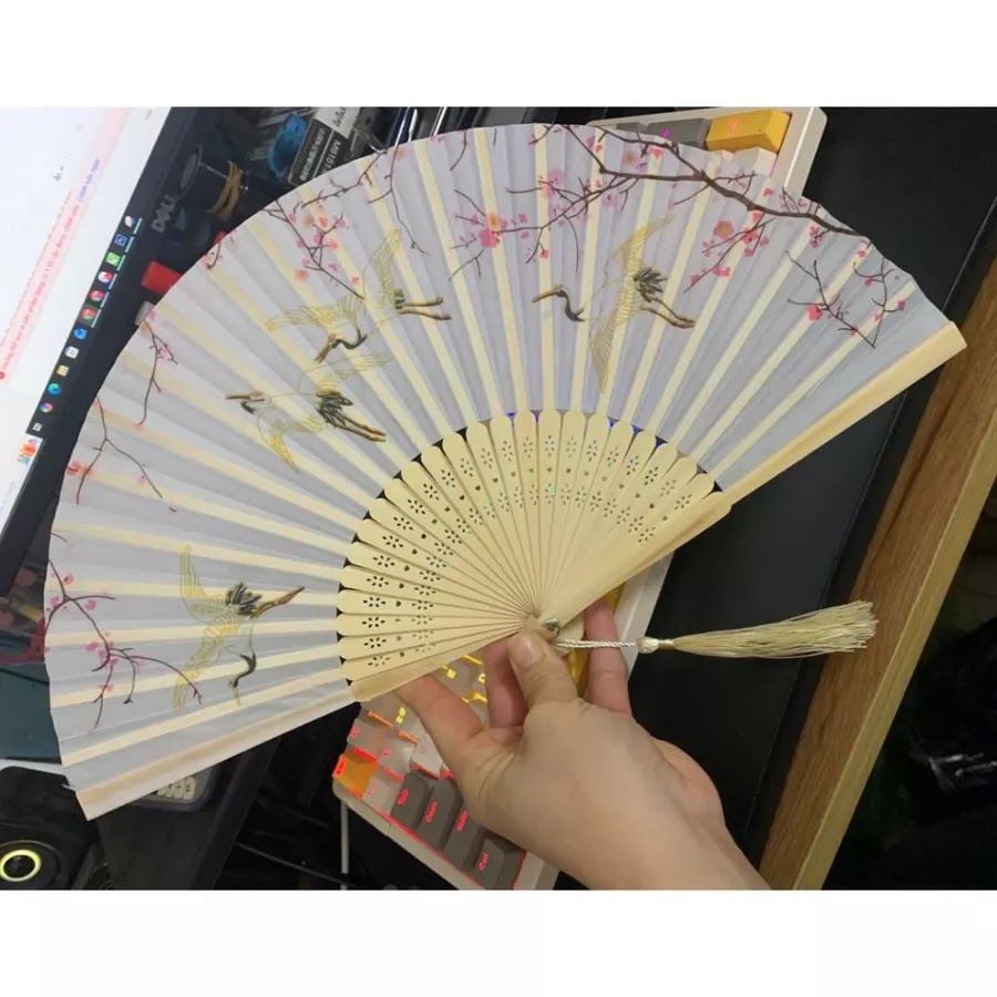 Quạt Cổ Trang Vải Lụa | Phong Cách Cổ Điển Xinh Xắn 26