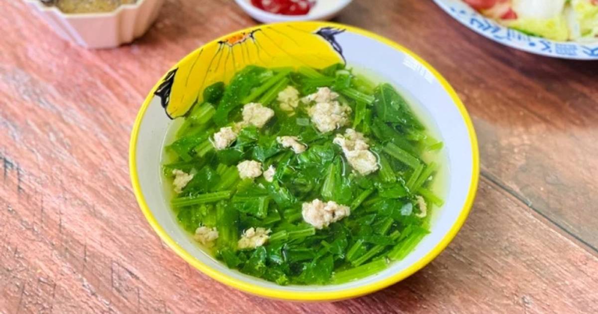 Canh Cải Bó Xôi Nấu Thịt Xay
