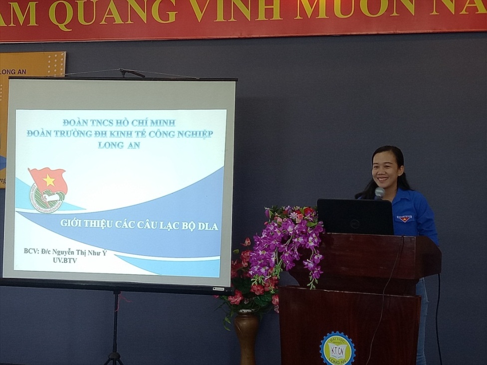 Đ/c Nguyễn Thị Như Ý – UV.BTV giới thiệu các CLB hiện đang sinh hoạt tại DLA