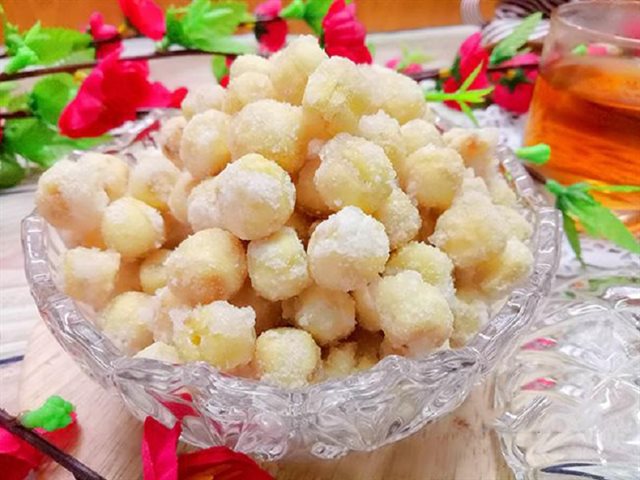 Mứt Hạt Sen Thơm Ngon