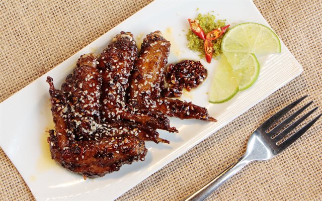 Cánh Gà Sốt Tỏi Mật Ong
