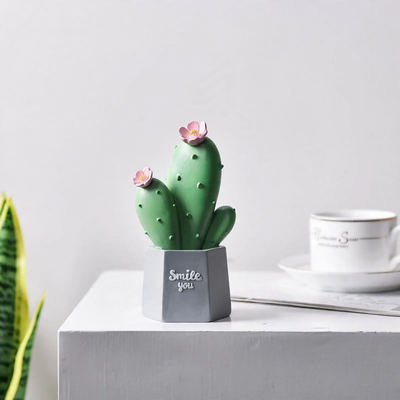 Cactus decoration made of resin, Nordic