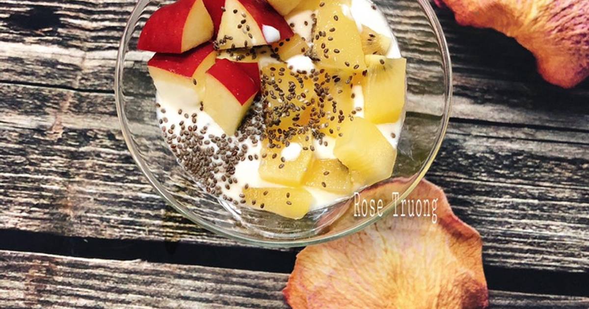 Sữa Chua Trái Cây Hạt Chia