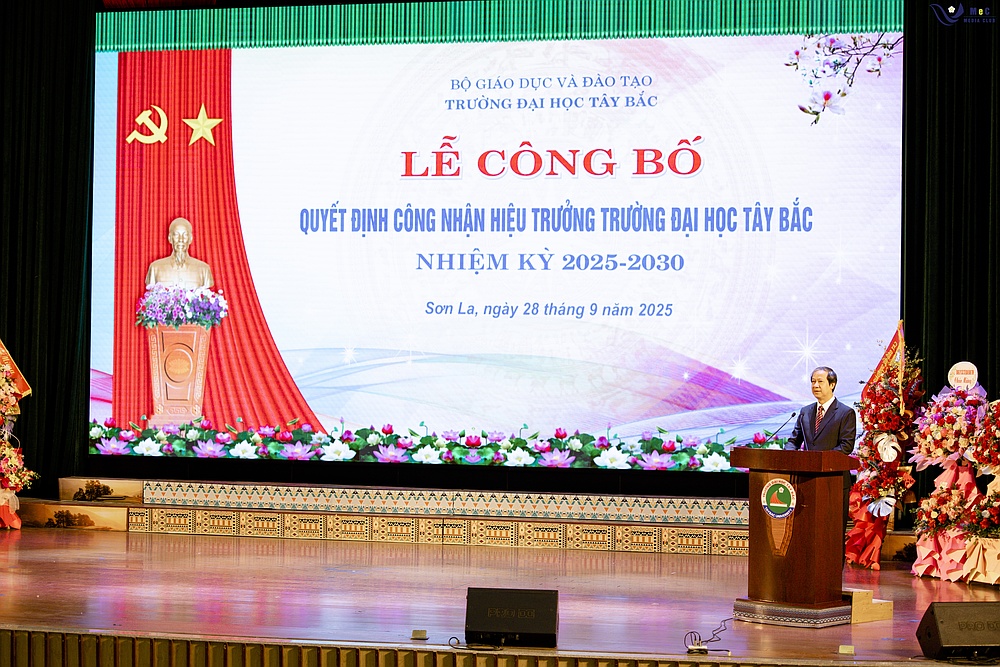 Lễ Công bố Quyết định công nhận Hiệu trưởng Trường Đại học Tây Bắc nhiệm kỳ 2025 - 2030