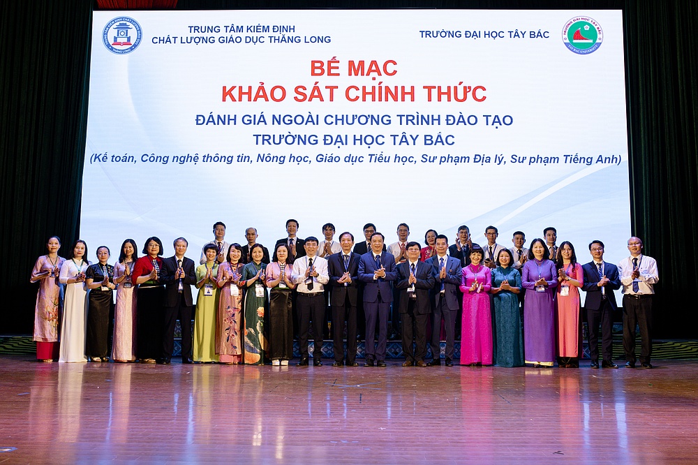 Bế mạc Khảo sát chính thức phục vụ đánh giá ngoài 06 chương trình  đào tạo Trường Đại học Tây Bắc năm 2025