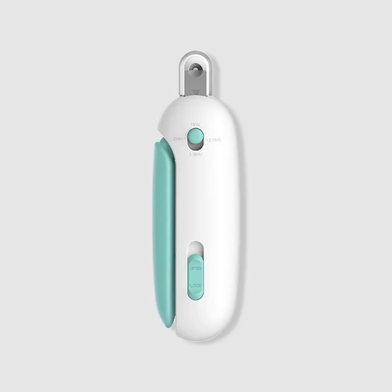 Nail clipper for cats and dogs with adjustable hole