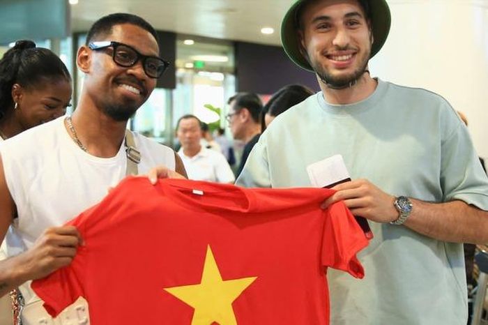 CLB Công an Hà Nội sẽ sớm ký hợp đồng với trung vệ Julien Mouillon - Đài Phát thanh và truyền hình Hà Nội