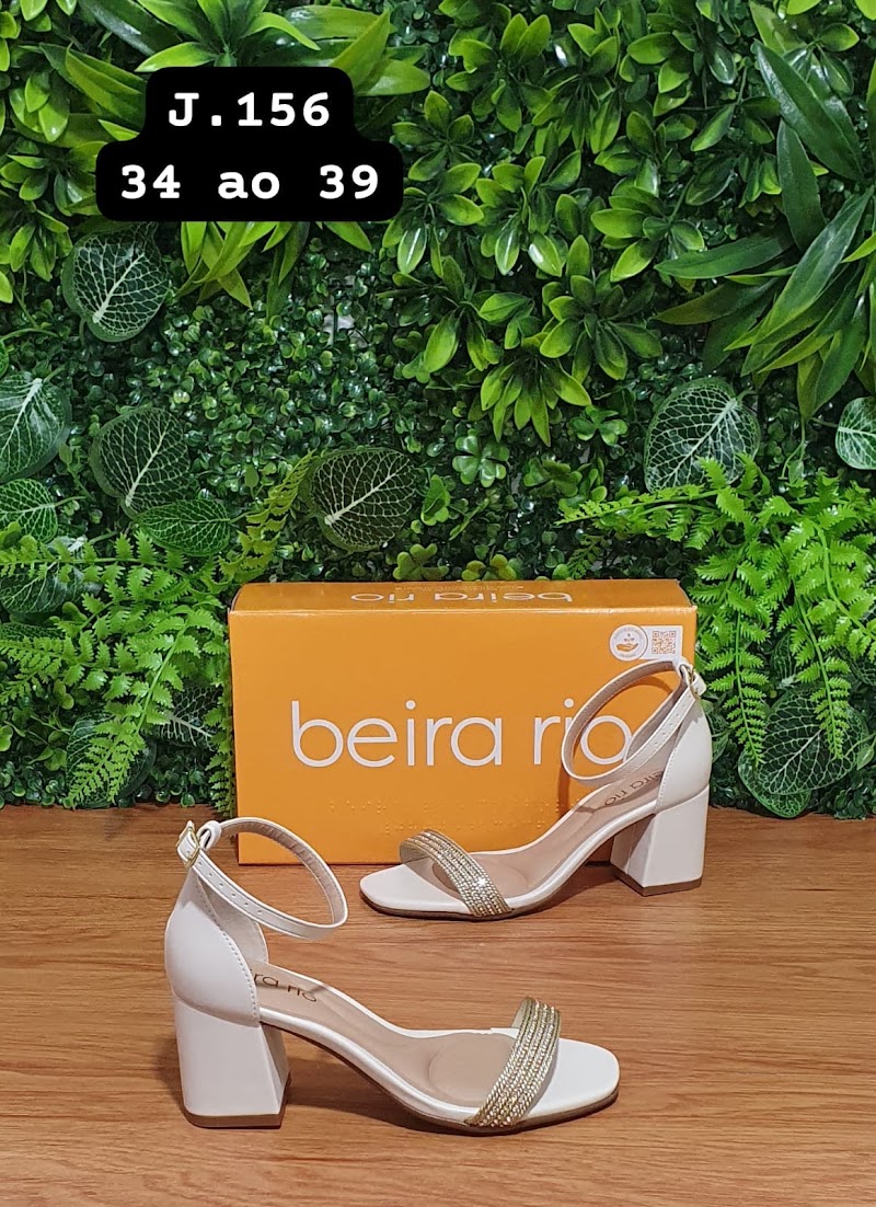Sandalias de tacón con tiras