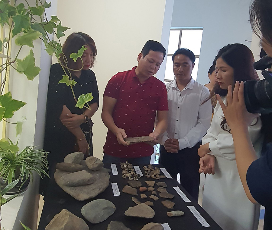 Hội thảo Kết quả nghiên cứu và phát huy giá trị di sản văn hóa thời tiền sơ sử vùng lòng hồ thủy điện Hòa Bình (Địa bàn tỉnh Sơn La)