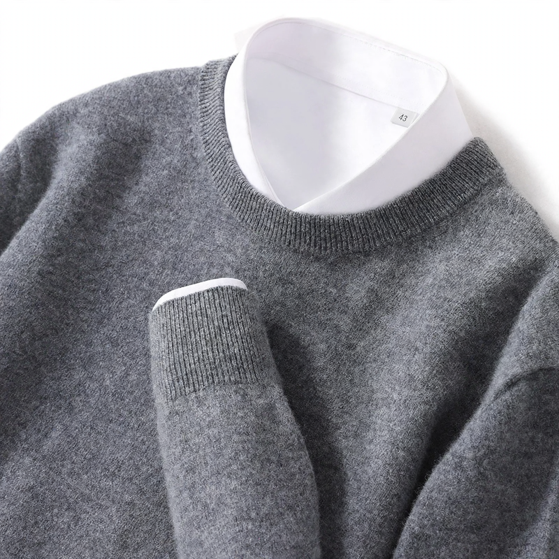 Men's Wool Sweater with Round Neck
