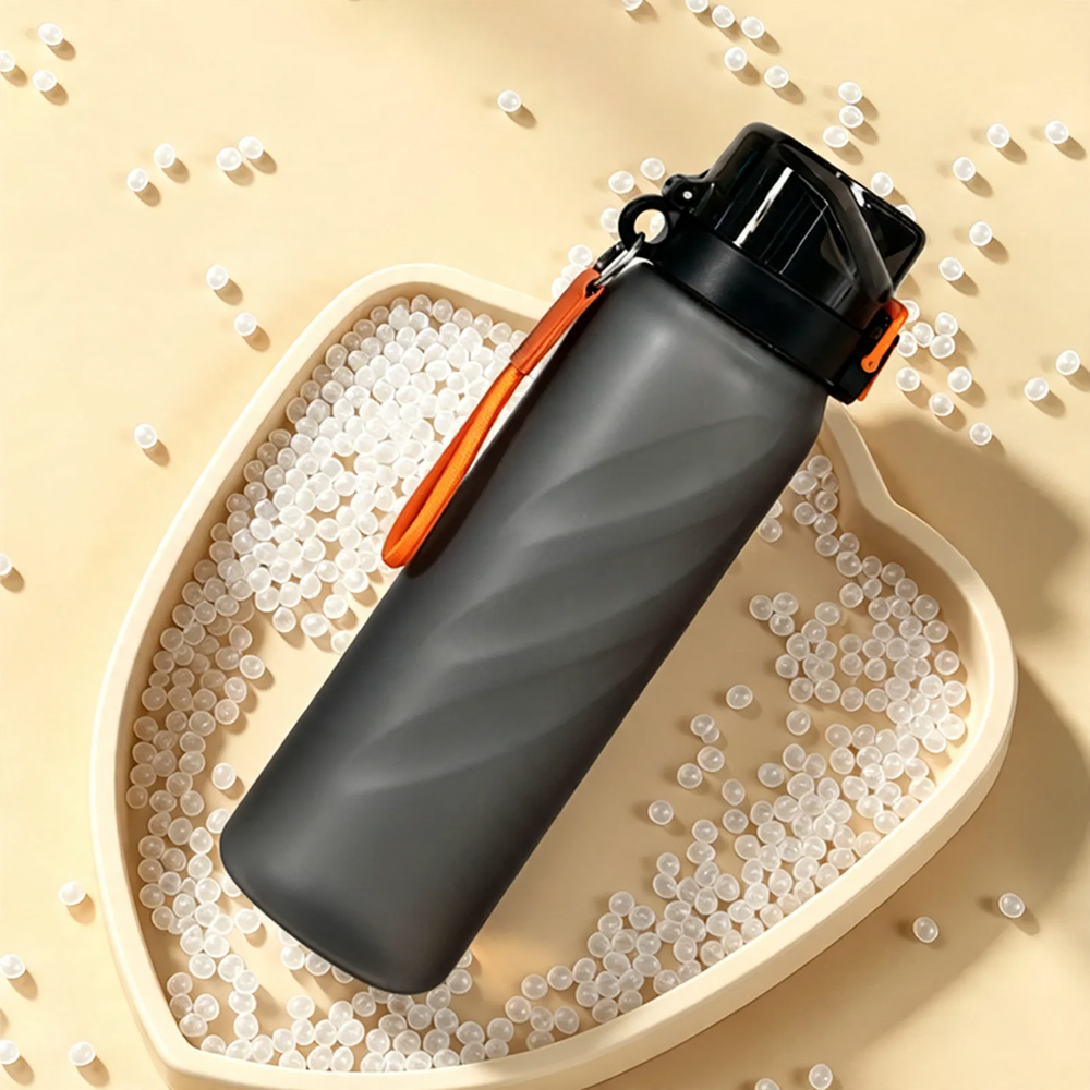 Tritan drinking bottle with flavor rings