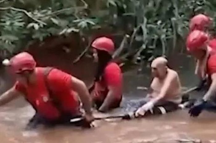 Phi công mất tích được tìm thấy còn sống sau tai nạn máy bay - Tạp chí Người Đưa Tin