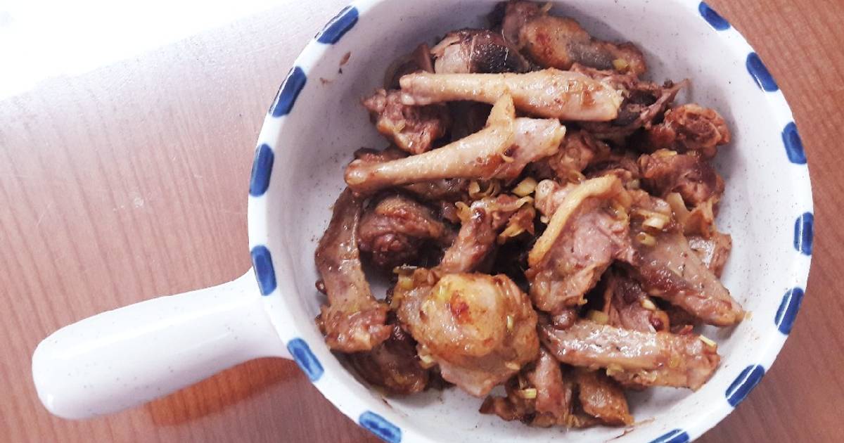 Bồ câu kho sả cho bé 12m+