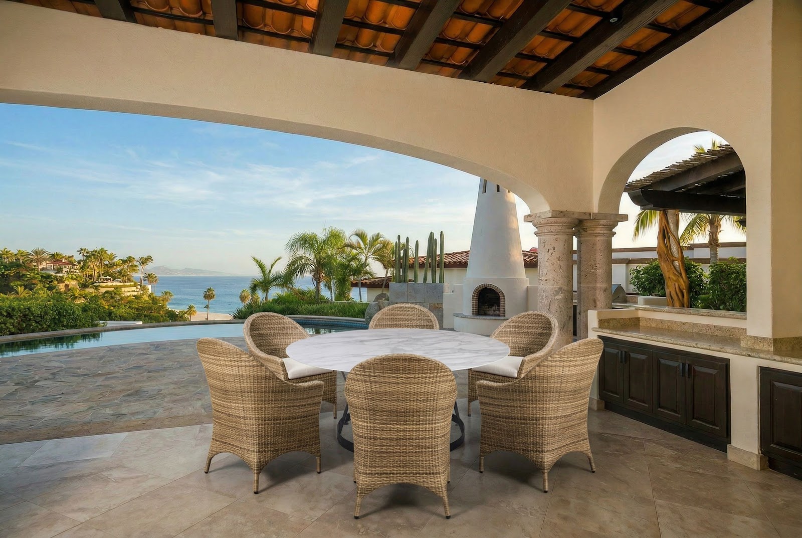 San Jose Corridor, Mexico — 5-Bed Home With Pool 3