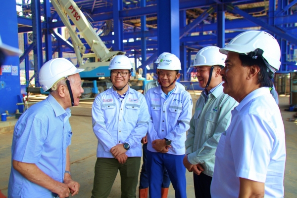 Ngô Thường San: Hành trình 45 năm tuổi Đảng và ngày trở về đầy xúc động