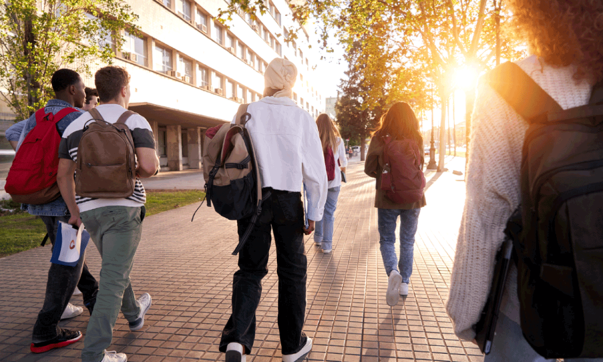 Estados ofrecen matrícula “in-state” a no ciudadanos: Impacto y contexto legal
