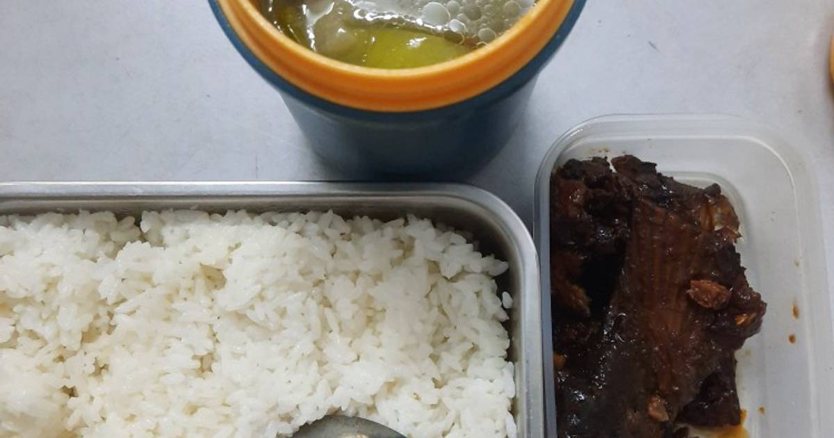 Cá kho tương_ canh mướp : Cơm trưa vp