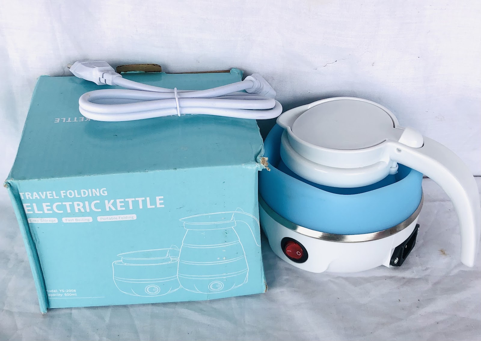 Photo 2 of Travel folding electric kettle