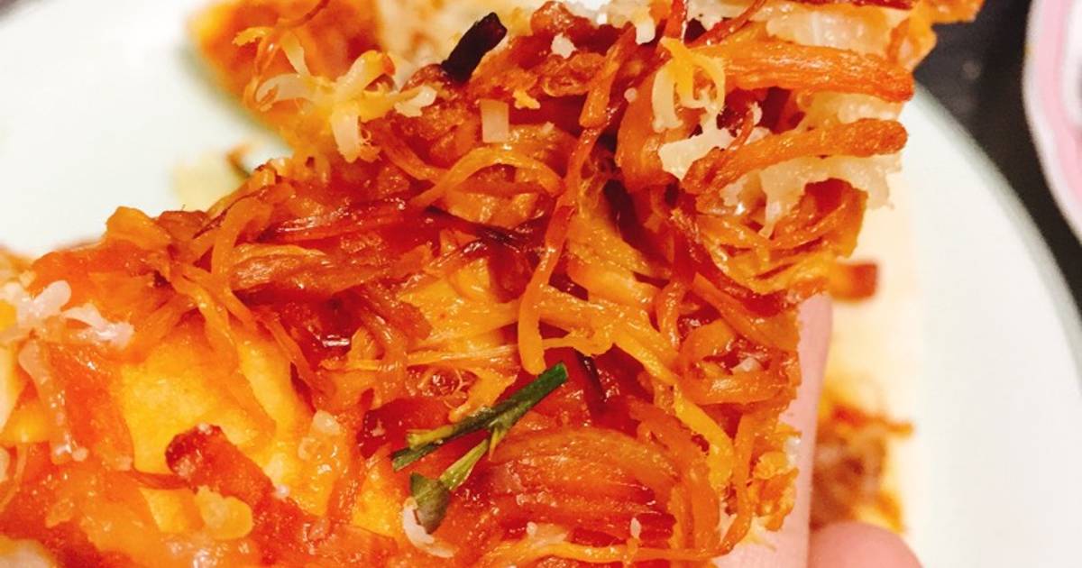 Pizza bò bằm khô gà ngô ngọt